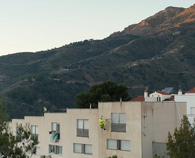 Fasadų apdaila, dažymas - Fasadų, trinkelių, stogų plovimas, dažymas - 1