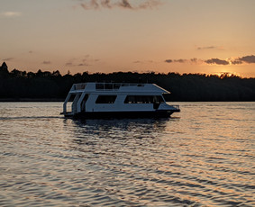 Nuomos paslaugos - Laivo nuoma + vandens pramogos Kaune - 4