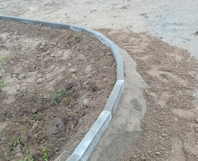 Aplinka, sodas - Trinkelių Klojimo Darbai - 2