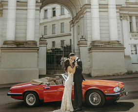 Transportas - Raudono klasikinio Jaguar Xjs V12 nuoma be vairuotojo - 1