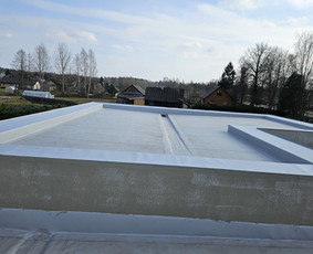 Statybos, apdaila - Plok&scaron;ių stogų dengymas Pvc dangą - 3