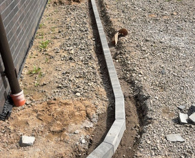 Vejos bortelių įrengimas - Trinkeliu klojimas , gerbuvio darbai - 1