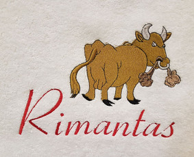 • Verslo dovanų gamyba su jūsų įmonės Logo, inicialais, gražiais žodžiais ar palinkėjimu.
• Individualių dovanų gamyba gimtadieniams, krikštynoms, vestuvėms ir kitoms progoms.