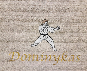 • Verslo dovanų gamyba su jūsų įmonės Logo, inicialais, gražiais žodžiais ar palinkėjimu.
• Individualių dovanų gamyba gimtadieniams, krikštynoms, vestuvėms ir kitoms progoms.