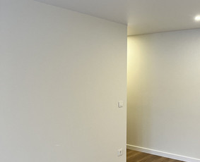 Sienų dažymas - Grindų klojimas, vidaus apdaila ir i&scaron;orės statybos darbai - 1