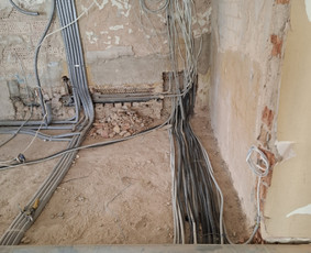 Buitinės paslaugos - Atlieku smulkius elektros ir vidaus remonto darbus - 1