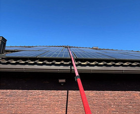 Srautinis valymas - Saulės baterijų valymas profesionalia įranga. - 4