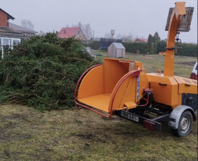 &Scaron;akų smulkinimas - Saugus Pjūvis. Avaringų Medžių Pjovimas Genėjimas Arboristai - 2