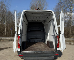 Nuomos paslaugos - Naudotų krovininių automobilių i&scaron;perkamoji nuoma - 3