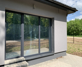 Plėvelės klijavimas - Profesionalus langų klijavimas: nuo saulės iki privatumo - 4