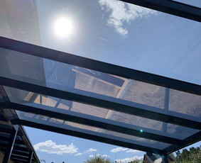 Plėvelės klijavimas - Profesionalus langų klijavimas: nuo saulės iki privatumo - 1