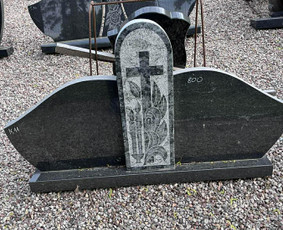 Paminklų gamyba, dengimas granito plokštėmis. / Sostinės paminklai / Darbų pavyzdys ID 4364881