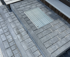 Laiptai i&scaron; trinkelių - Trinkelių klojimas bei kiti kiemo darbai - 2