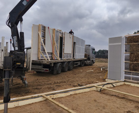 Krovinių pervežimas - Krano Fiskaro paslaugos, ma&scaron;ina su kranu, statybinių medzegų - 4