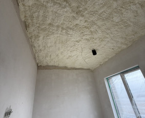 Ap&scaron;iltinimas, &scaron;iltinimas - Pastatų &scaron;iltinimas poliuretano putomis - 1