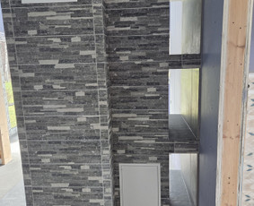 Kapitalinis buto remontas - Plyteliu klijavimas - 2