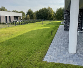 Drenažo įrengimas - Profesionalus trinkelių klojimas, vejos įrengimas - 1