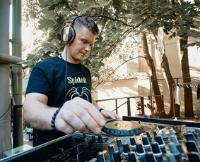 Dj. paslaugos / Garso ir apšvietimo įranga /(Vedėjas) / Aurimas Voras / Darbų pavyzdys ID 4371539