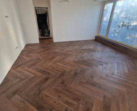 Visų tipų grindų montavimas ir išlyginamasis sluoksnis / MM / Darbų pavyzdys ID 4372293