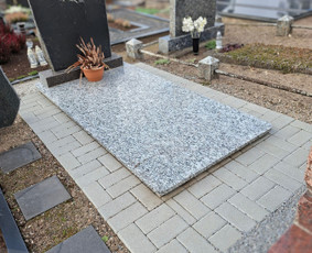 Kapų tvarkymas - Kapų tvarkymas, paminklai, plok&scaron;čių dengimas. - 1