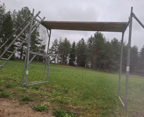 Įrankių nuoma - Fasadinių pastolių nuoma - 1