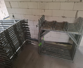 Įrankių nuoma - Fasadinių pastolių nuoma - 3