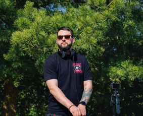 Djs - Ritmo Faktorius - Dj, Garsas bei ap&scaron;vietimas Jūsų &scaron;ventei. - 1