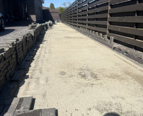 Kelio bortų įrengimas - Trinkelių klojimas bei kiti kiemo darbai - 4