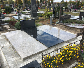 Paminklai kapams, antkapiai - Paminklai, Dengimas granito plok&scaron;tėmis Marijampolė - 4