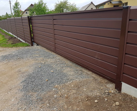 Skardinė tvora rombas,vartai,stulpų betonavimas / Tvoros sprendimai / Darbų pavyzdys ID 4379721