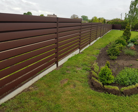 Skardinė tvora rombas,vartai,stulpų betonavimas / Tvoros sprendimai / Darbų pavyzdys ID 4379727