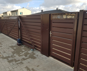 Skardinė tvora rombas,vartai,stulpų betonavimas / Tvoros sprendimai / Darbų pavyzdys ID 4379773
