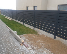 Skardinė tvora rombas,vartai,stulpų betonavimas / Tvoros sprendimai / Darbų pavyzdys ID 4379835