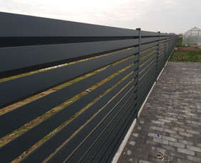 Skardinė tvora rombas,vartai,stulpų betonavimas / Tvoros sprendimai / Darbų pavyzdys ID 4379847