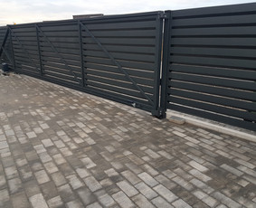 Skardinė tvora rombas,vartai,stulpų betonavimas / Tvoros sprendimai / Darbų pavyzdys ID 4379851