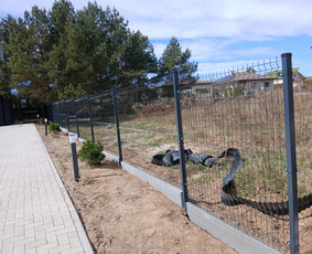 Aplinka, sodas - Montuojam segmentines ir metaliniu tvoralenčių tvoras - 2