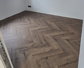 Visų tipų grindų montavimas ir išlyginamasis sluoksnis / MM / Darbų pavyzdys ID 4380567