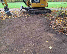 Statybinės technikos nuoma - Mini ekskavatoriaus nuoma, paslaugos 2.7t su operatoriumi - 3