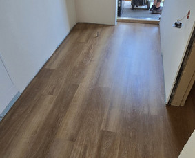 Visų tipų grindų montavimas ir išlyginamasis sluoksnis / MM / Darbų pavyzdys ID 4389832