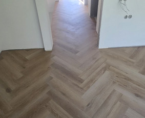 Visų tipų grindų montavimas ir išlyginamasis sluoksnis / MM / Darbų pavyzdys ID 4390252