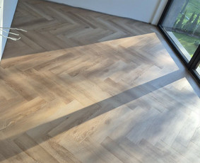 Visų tipų grindų montavimas ir išlyginamasis sluoksnis / MM / Darbų pavyzdys ID 4390290
