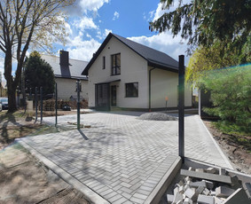 Trinkelių klojimas - Trinkelių klojimas, pagrindų paruo&scaron;imas, bortų betonavimas - 3