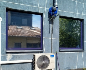Veidrodinė UV plėvelė.