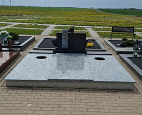 Paminklai kapams, antkapiai - Kapų dengimas plok&scaron;tėmis, paminklai, raidžių kalimas - 2