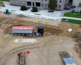 Kelio bortų įrengimas - Trinkelių klojimas. Betonavimas ir kiti aplinkos darbai. - 3