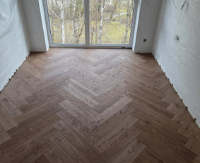 Statybos darbai - Parketo klojimas ,durų montavimas ,grindjuosčių montavimas - 3