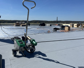 Statybos, apdaila - Plok&scaron;čių Stogų Dengimas Pvc, Epdm ir bitumine Danga - 3
