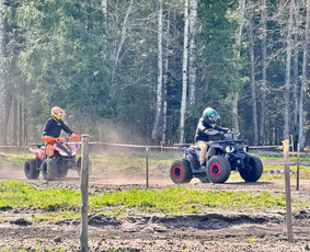Aktyvi pramoga visai šeimai. Keturračių nuoma vaikams / Martinas Aleknavicius / Darbų pavyzdys ID 4407000