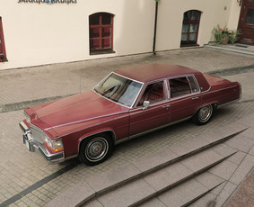 Senovinių automobilių nuoma - 1987 Cadillac Brougham nuoma - 2