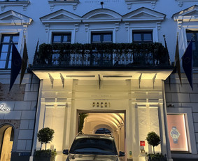 Keleivių pervežimas - Keleivių pervežimai Mercedes V-class 6+1 - 1